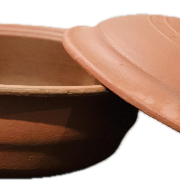9" Clay Pot with Lid